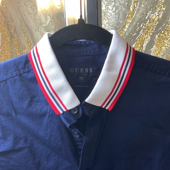 Guess - Picture 4 of 10